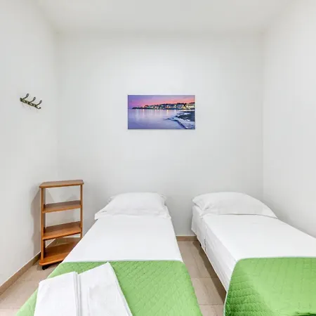 Holiday home Meliso *